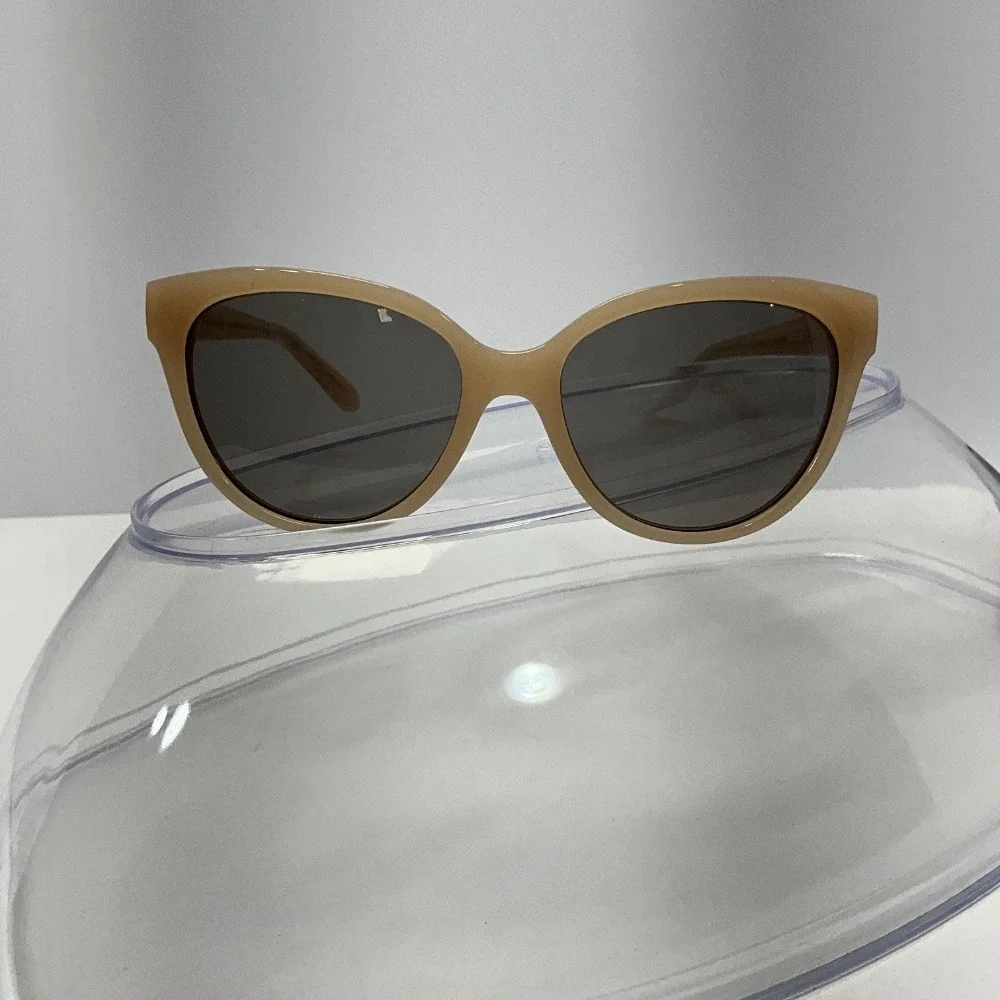 Ann Taylor elevate your